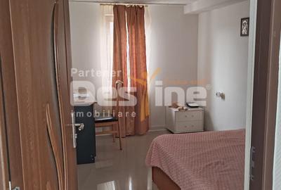 Casa parter+mansarda si teren in Lipovat, Vaslui - 9