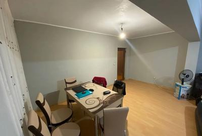 Apartament cu 4 camere in Micro 21