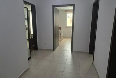 Apartament 2 camere  mall Coresi - 9
