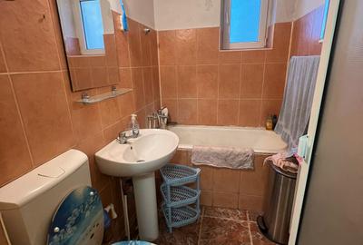 Vanzare apartament 3 camere - zona Garii - 9