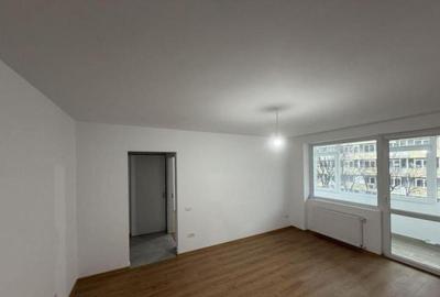 Vatra Luminoasa/ et 5 / renovat / Metrou  5 minute / - 1