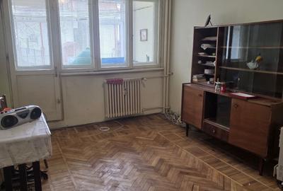 Apartament cu 2 camere semidecomandat în Tătărași