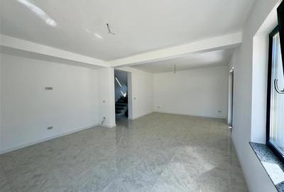 Vila individuala de vanzare in Barnova, zona retrasa si linistita - 7