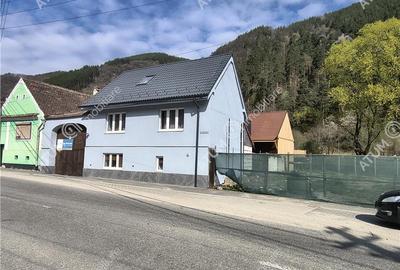 Casa renovata cu 4 camere si 2 bai in Gura Raului judet Sibiu - 13