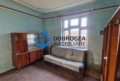 ZONA CENTRALA- CASA DEMOLABILA ,TEREN 733 MP,  DESCHIDERE STRADALA 11,5 ML - 8