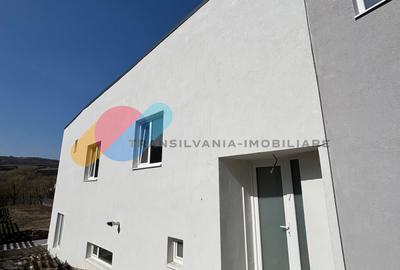 Casă cuplată, 122 mp utili+curte privată 600 mp | Demisol + Parter | Semifinisat - 3