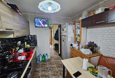 Ap 4 cam, dec, 2 băi cu geam, 2 balcoane, etaj 1, Timișoara, Shopping City - 3
