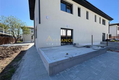 [Teren 300 mp] Vila cu 3 camere - 3 bai | Primarie - 5