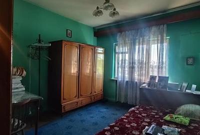 Apartament cu  3 camere zona Bobalna - 4