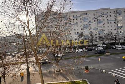 Metrou Aparatorii Patriei 3 camere decomandat - 9