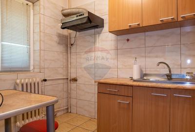 Apartament cu 3 camere decomandat  - Soseaua Pantelimon - 15