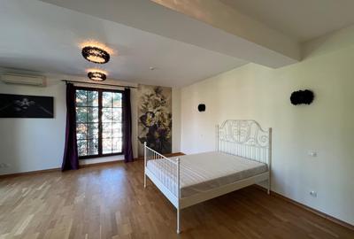 VILA DEOSEBITA / SPATII GENEROASE / CURTE PROPRIE - 32