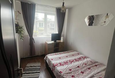 Vânzare Apartament 3 Camere, Rahova