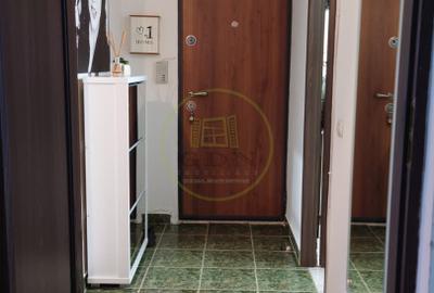 Apartament de vanzare cu trei camere, zona Turnisor. - 17
