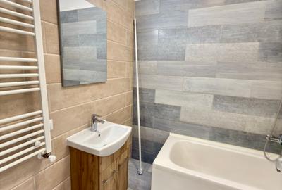 Unirii  - 13 Septembrie / Casa Poporului / Hotel JW Marriott / 4 camere - 13