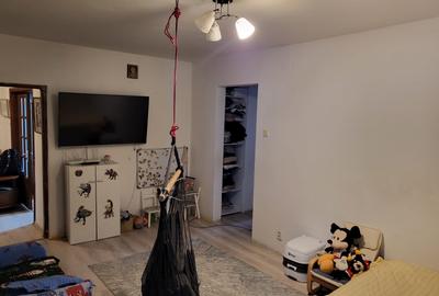 4 camere  - Metrou Aparatorii Patriei - Str. Mariuca - Sector 4 - 6