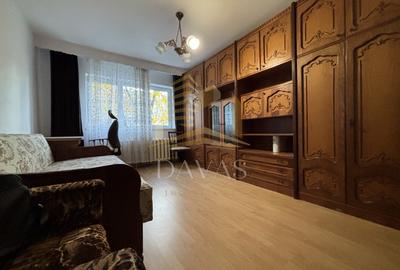 Apartament cu 4 camere decomandat, mobilat în Mănăștur