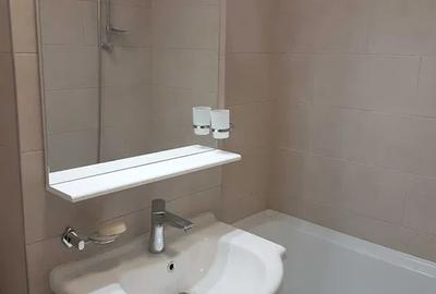 Garsoniera, decomandata, 37 mp, centrala proprie, ac, metrou aproape, Exigent - 7
