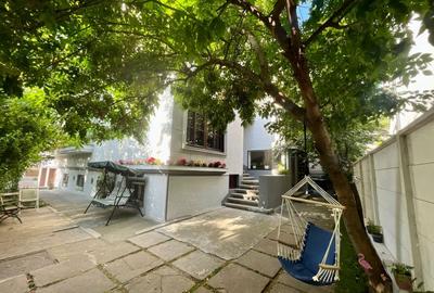 Vanzare jumatate vila arhitectura modernista  Cotroceni cu 2 garaje terasa 54mp - 15
