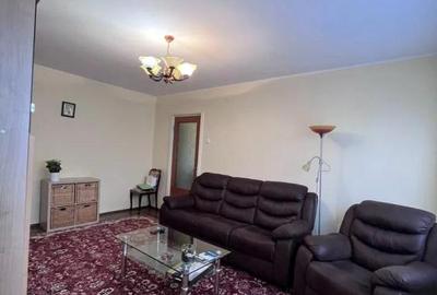 Apartament cu 3 camere în Brâncoveanu