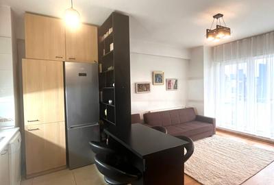 Apartament cu 3 camere semidecomandat, mobilat în Gheorgheni