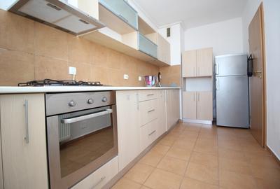 Titan, bloc 2010, parcare subterană, 2 camere mobilat, complex Citadella - 2