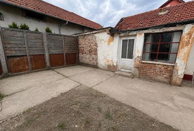 Teren intravilan de 222 mp, în Central