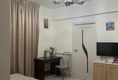 Apartament cu 2 camere semidecomandat, mobilat în Gara de Nord