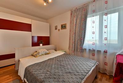 Apartament cu 3 camere, semidecomandat, 65 mp utili + balcon - Soarelui - 3