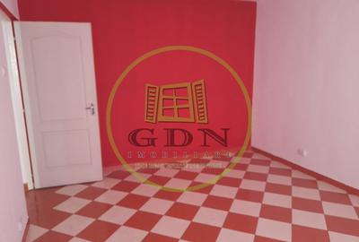 Apartament 2 camere de vanzare la parter B-ul Unirii    Fagaras jud. Brasov - 3