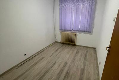 Apartament cu 2 camere semidecomandat în Baicului
