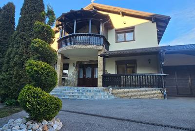 Vila Premium la rau, cu vedere spre munte - Moieciu de Jos - Cod 2003 - 1