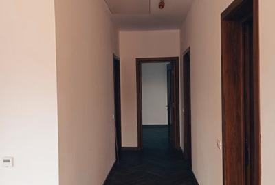 Casa / vila Stefanesti , "La Cheie'' , finisaje + pozitie DEOSEBITA ! - 15