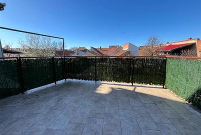Lugoj,  Vila P+2E+M ,  656 Mp., Construiti, Posibilitate De Investitie, Zona 0 - 12