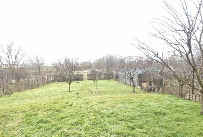 Casă individuală cu 6 camere în Domnești