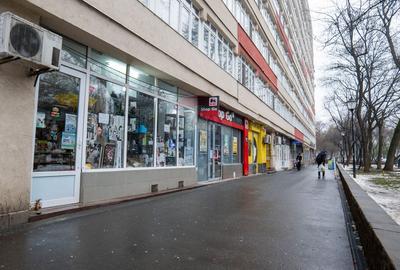 Spațiu comercial, de 80 mp, în P-ța Reșița