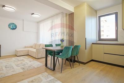 Apartament cu 2 camere semidecomandat, mobilat în Răcădău
