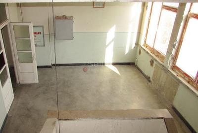 Cladire Office - 6