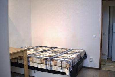🏢 Apartament 2 Camere Decomandat | Mutare Imediată | Zona Nicolina-Central - 4