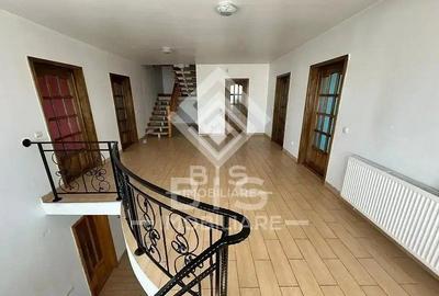 Casa spatioasa pe 3 nivele - Sigmir - 9