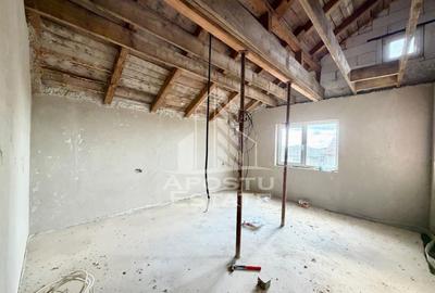 Casa individuala de vanzare, 190 mp, teren 650 mp, zona Sanandrei - 10