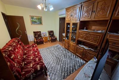 Zona Orizont-3 camere/ etaj 2/ mobilat/ centrala/ beci/aer conditionat/izolat - 1