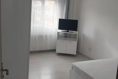 Închiriere Garsoniera zona Drumul Taberei - Strada Vladeasa - 1