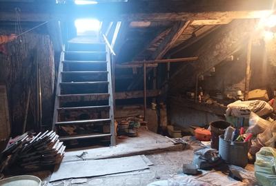 Casa 4 camere libera la vanzare zona Central - 23