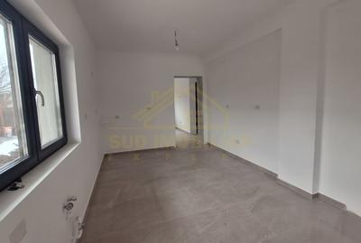 Casa individuala  P+1+Pod - 350 mp teren-STR.SCOLII - 22