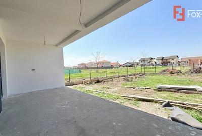 Apartament de vanzare cu 3 camere + 2 locuri de parcare - Drumul Boilor - 15