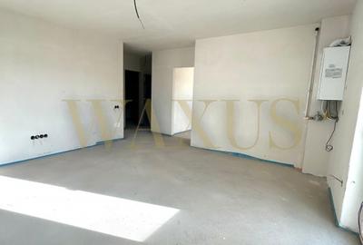 Apartament cu 3 camere decomandat în Florești