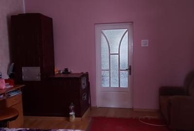 Casa zona Puskin scoala 1 - 6