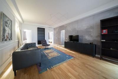 Apartament cu 4 camere semidecomandat, mobilat în Calea Victoriei