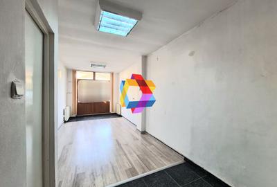 Spatiu birouri de închiriat Brasov - 27 mp # spatii-comerciale-brasov.ro - 2